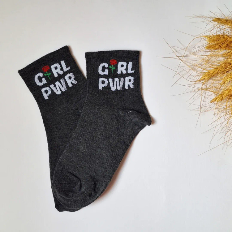 جوراب نیم ساق زنانه نخی