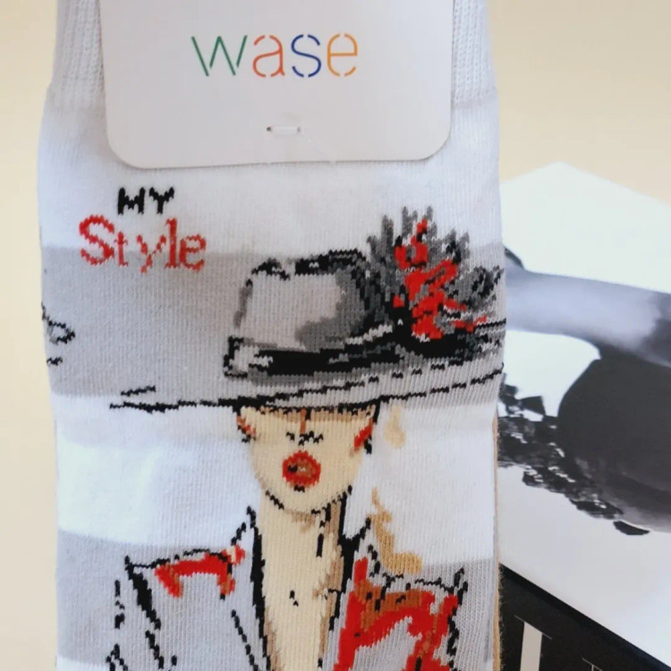 جوراب خارجی زنانه