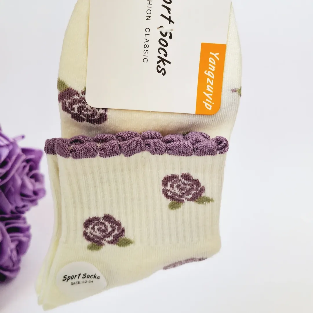 خرید جوراب نیم‌ساق زنانه (طرح رز بنفش)