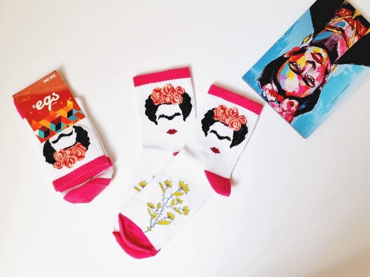 جوراب نیمساق زنانه (طرح فریدا)