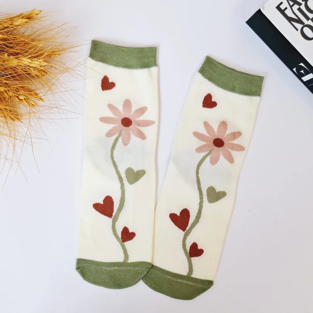 خرید آنلاین جوراب نیم‌ساق زنانه (لاله)