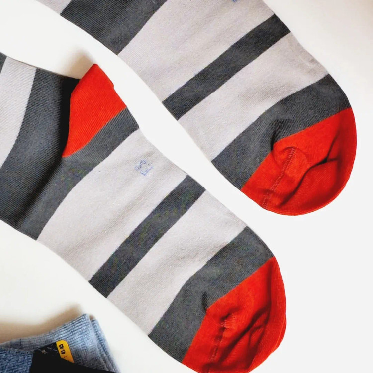 خرید آنلاین جوراب ساقدار مردانه کلاسیک