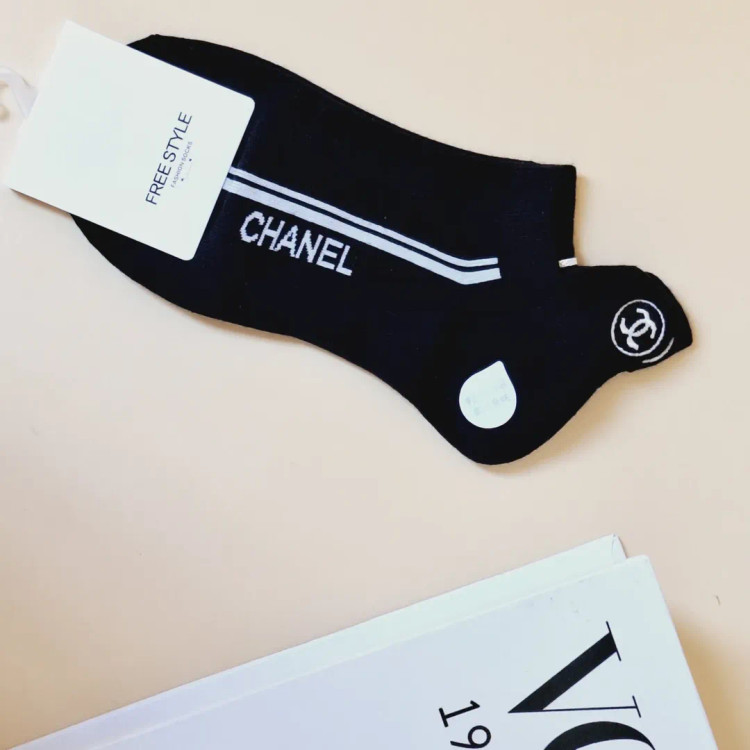 خرید جوراب مچی زنانه با مارک و طرح Chanel