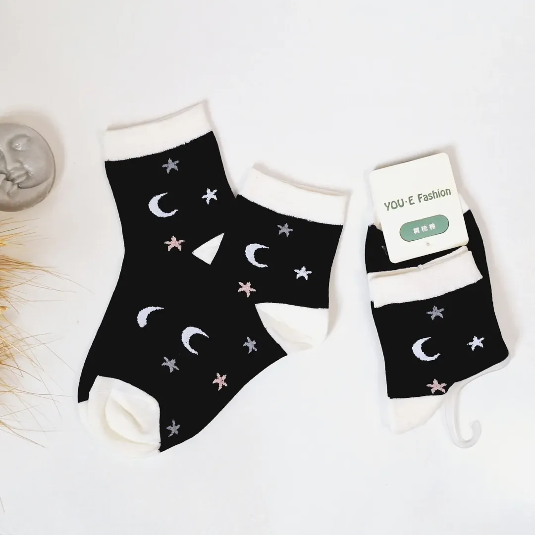 جوراب نیم‌ساق زنانه فانتزی