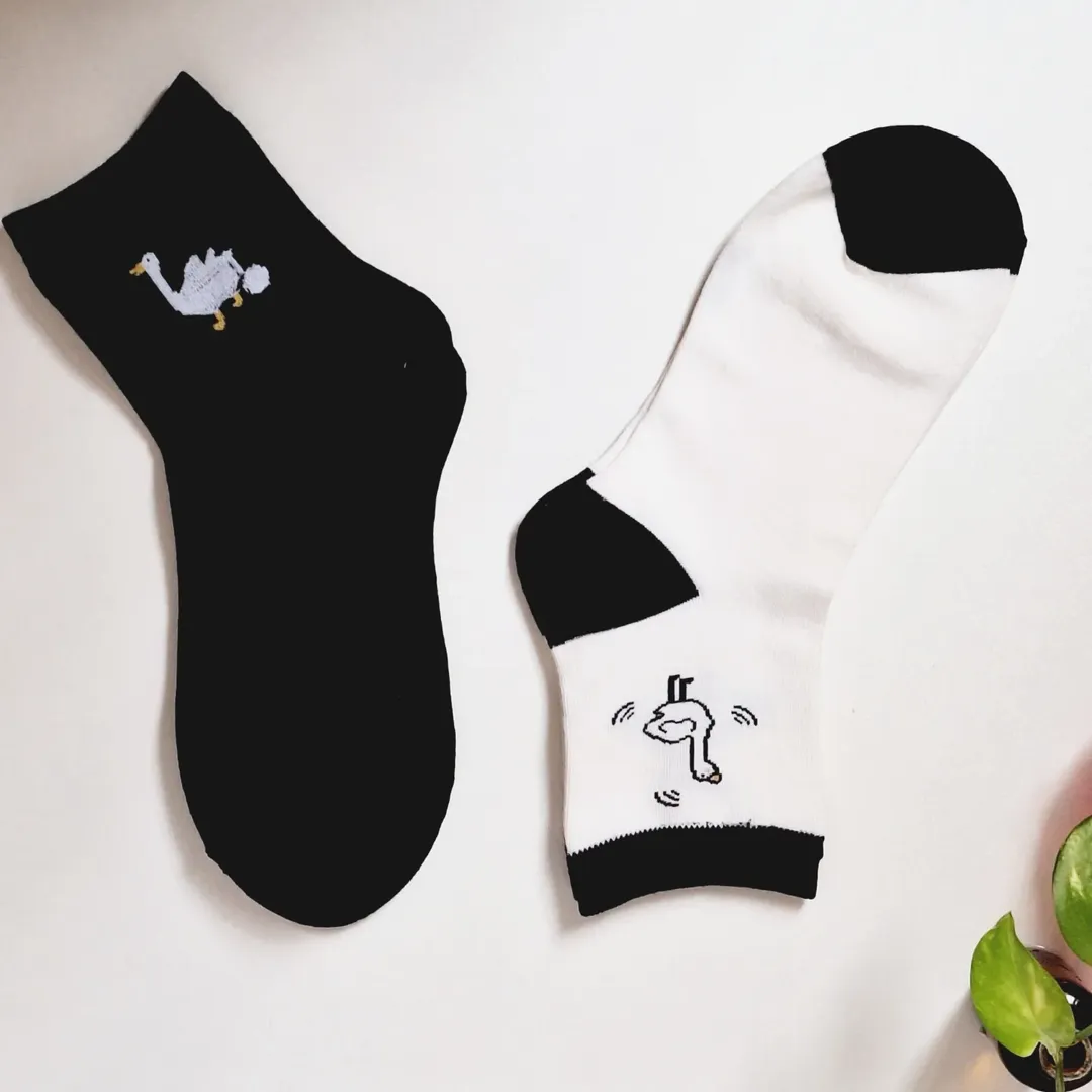 جوراب نیم‌ساق زنانه