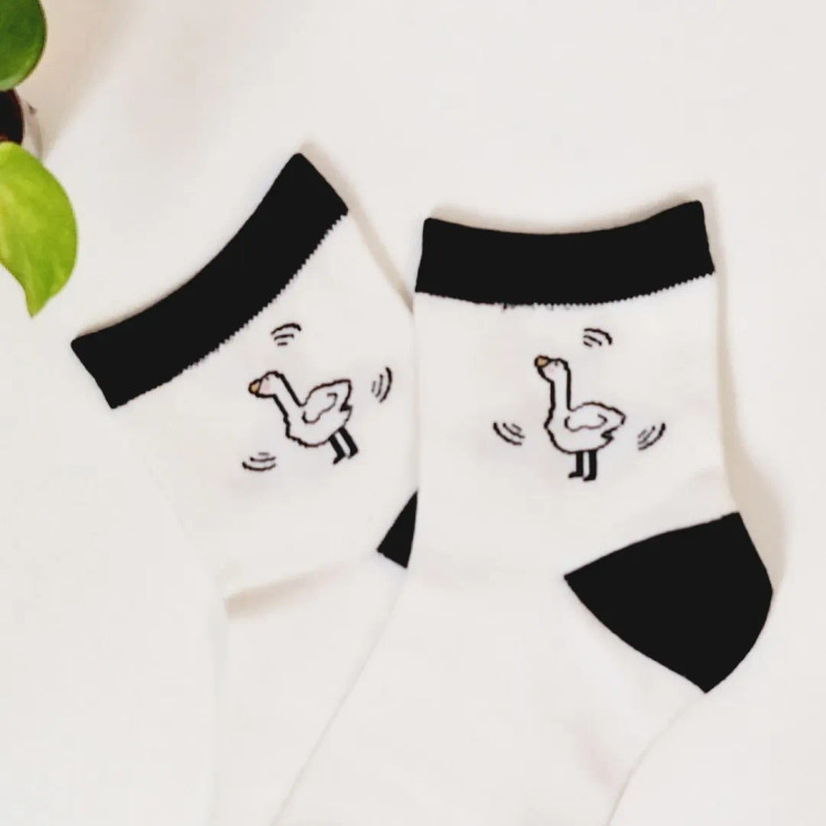 جوراب نیمساق زنانه فانتزی خارجی