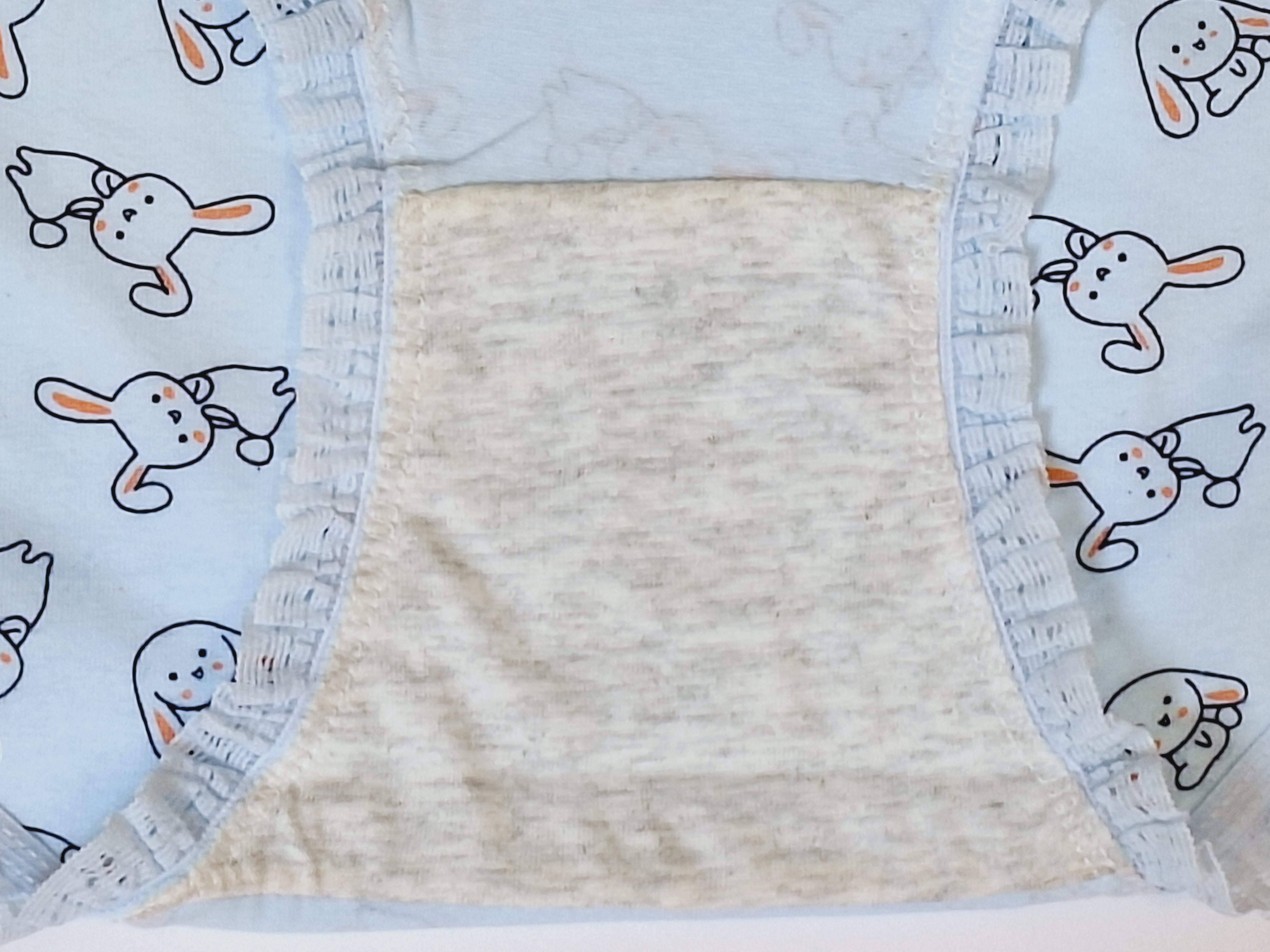 شورت زنانه نخی و ضدحساسیت