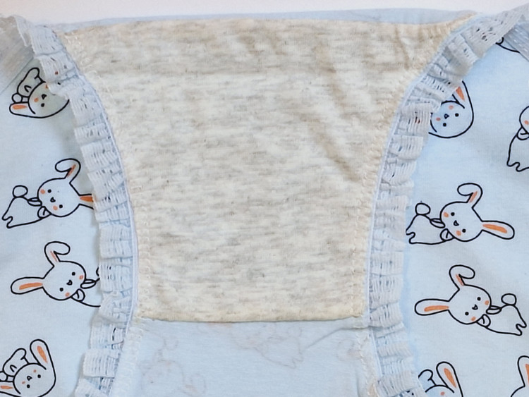 شورت زنانه نخی و ضدحساسیت