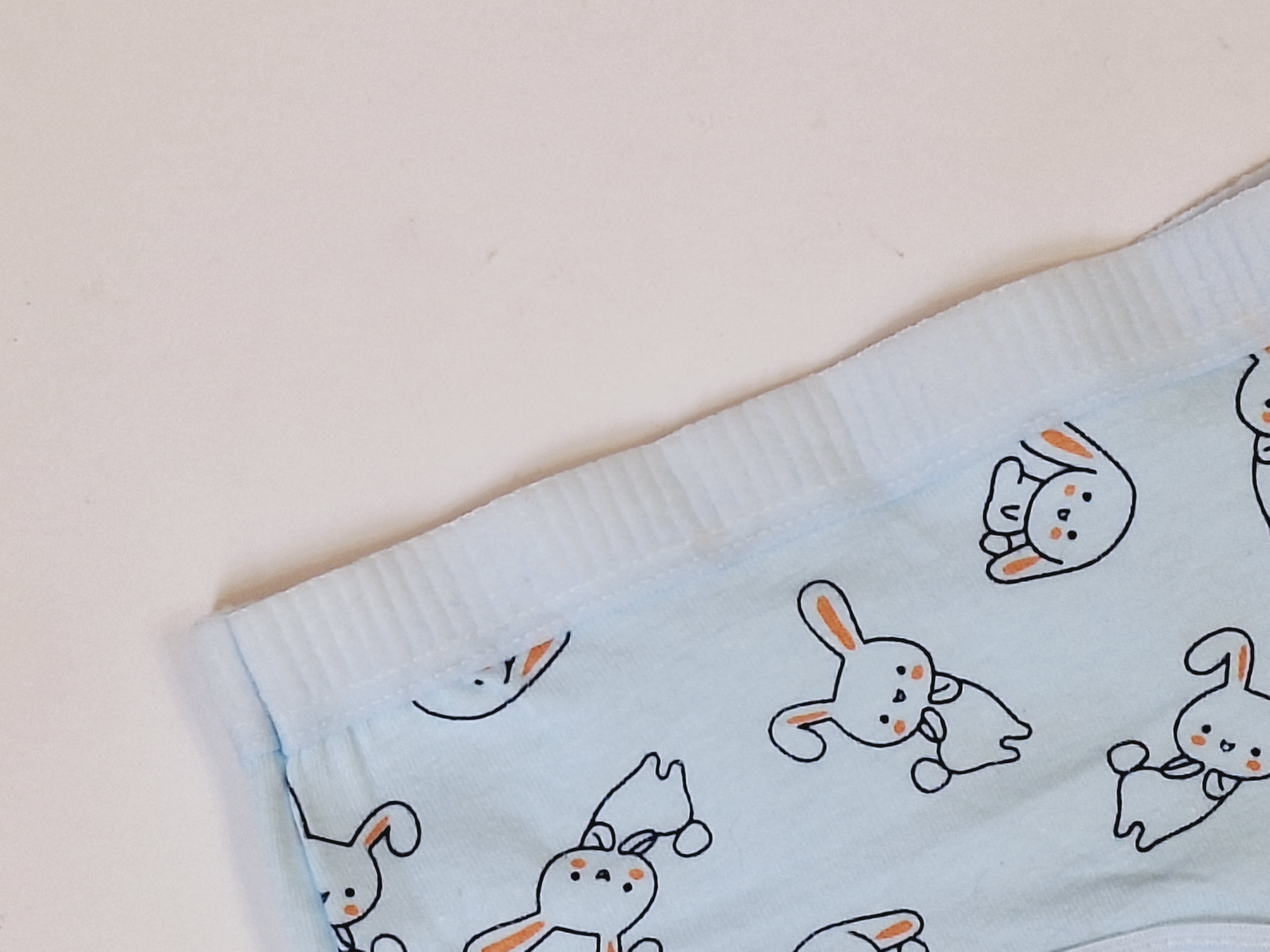 خرید آنلاین لباس زیر زنانه