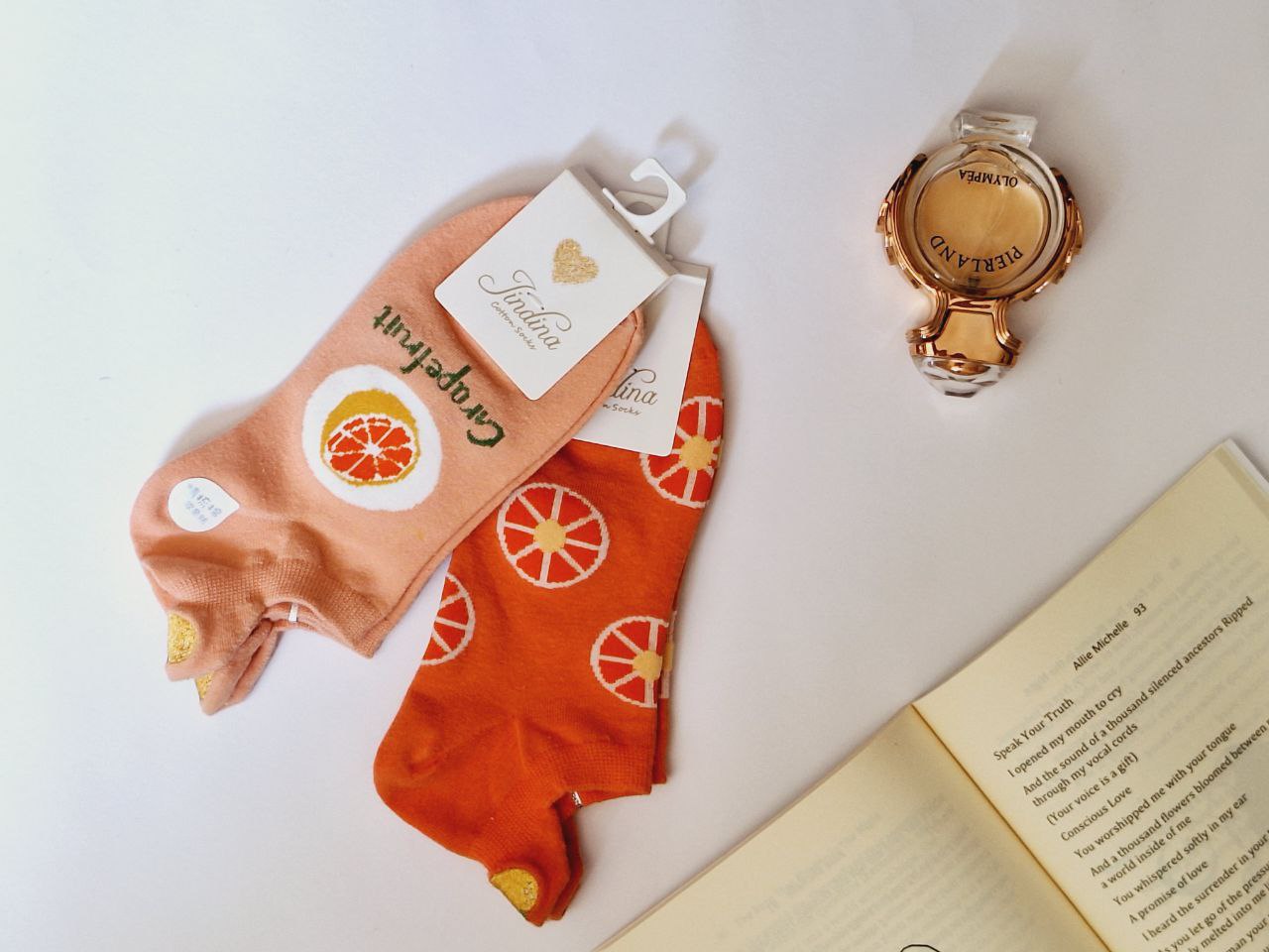 جوراب مچی فانتزی زنانه با طرح گریپ فروت