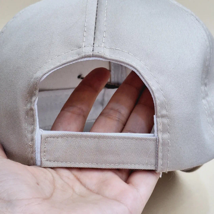 خرید کلاه بیسبالی Nike باکیفیت