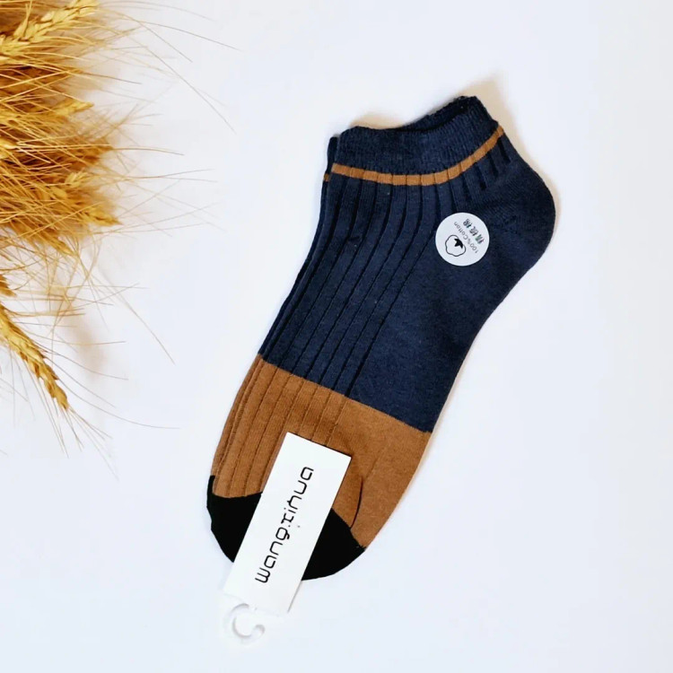 خرید جوراب مردانه وارداتی