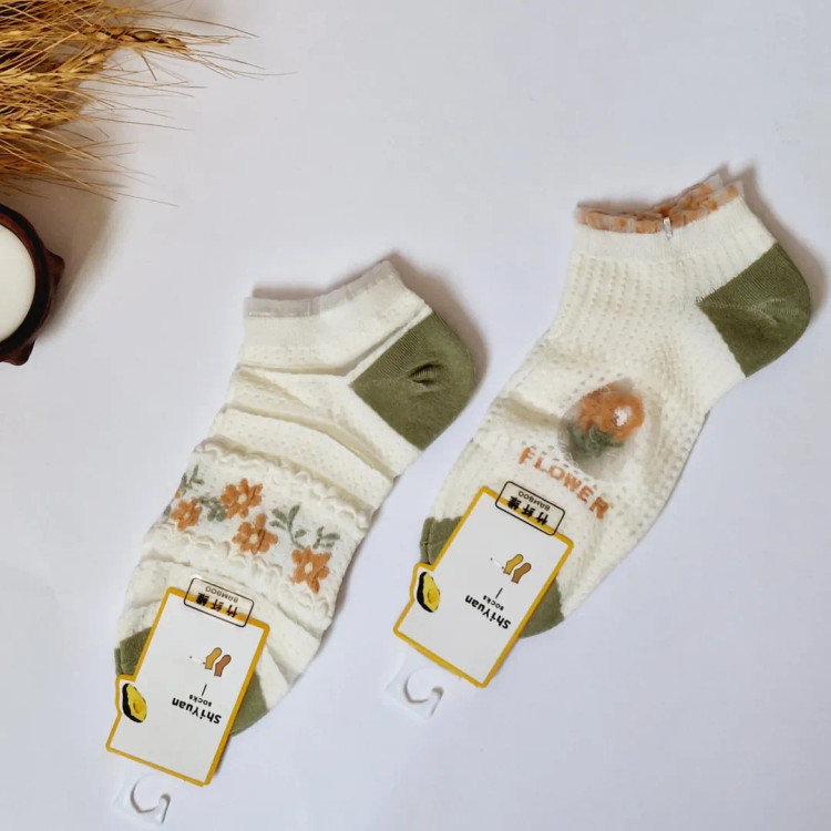 جوراب توری طرحدار