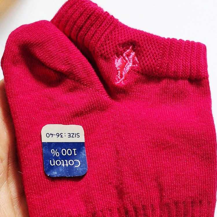 خرید جوراب ورزشی ضد تعریق زنانه