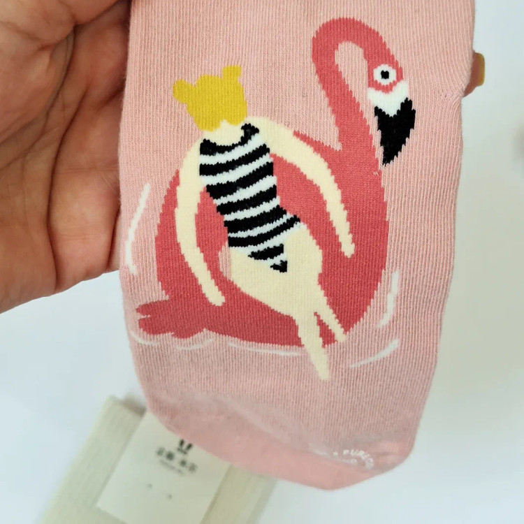 خرید جوراب فانتزی زنانه با قیمت خوب