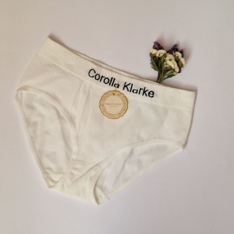 خرید شورت ساده و شیک زنانه