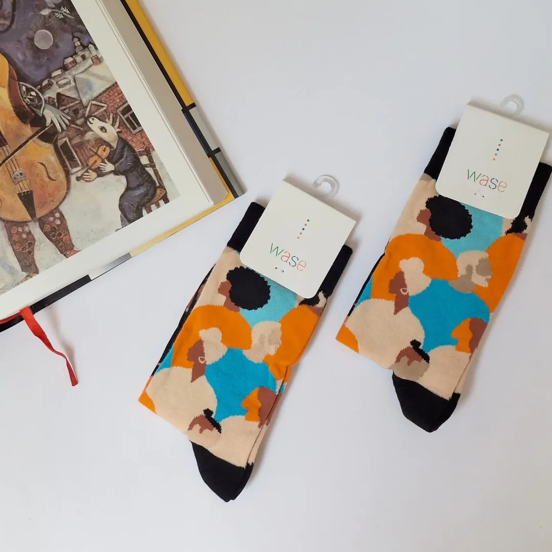 خرید آنلاین جوراب ساقدار زنانه با طرح خاص و شیک