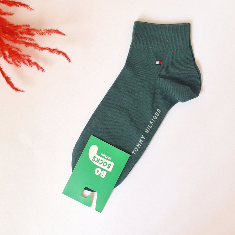 خرید جوراب مردانه با کیفیت بالا