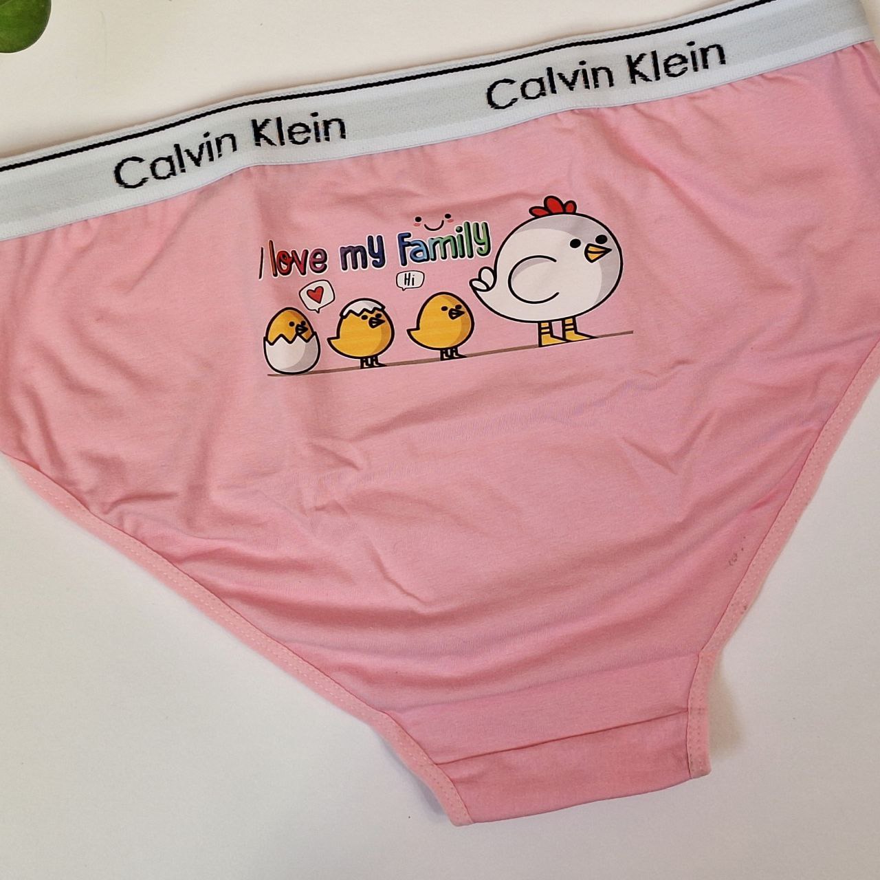 خرید لباس زیر زنانه نخی