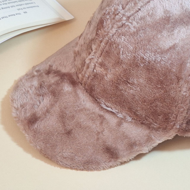 خرید آنلاین کلاه زمستونی با قیمت مناسب