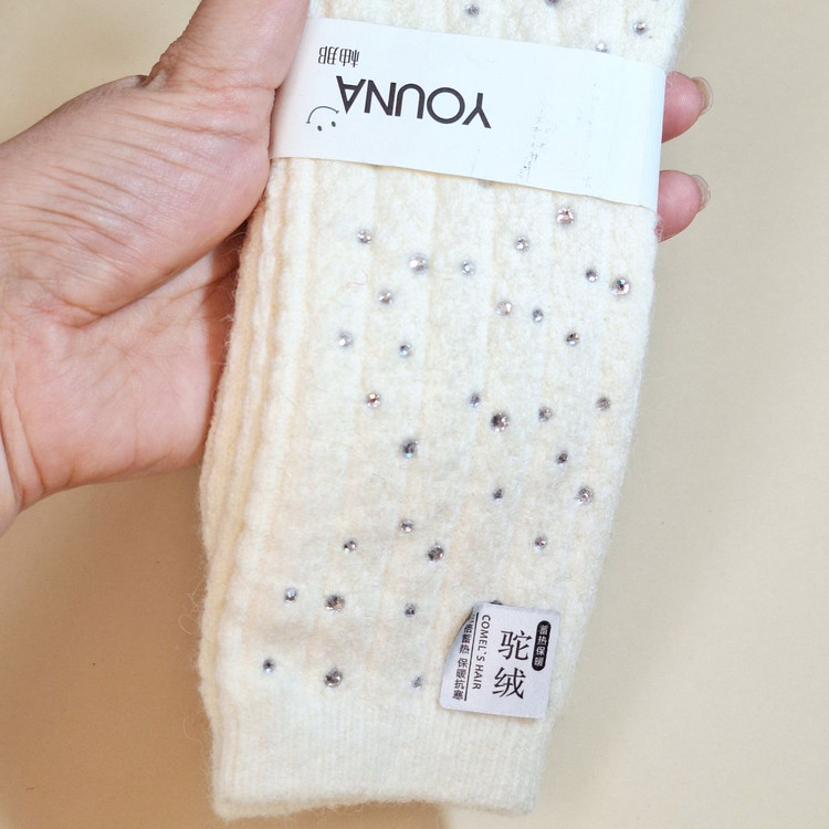 خرید آنلاین جوراب ساقدار فانتزی خارجی