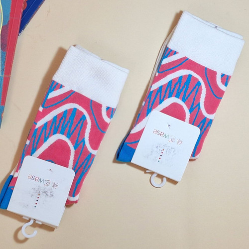 جوراب ساقدار زنانه طرح wave