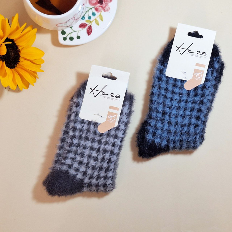 جوراب موهر زنانه طرح چهارخانه