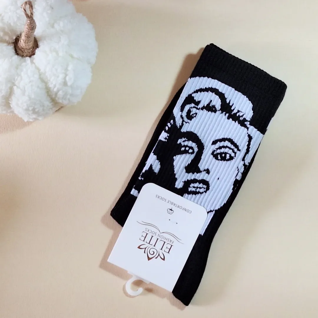 جوراب ساقدار زنانه با طرح مرلین مونرو