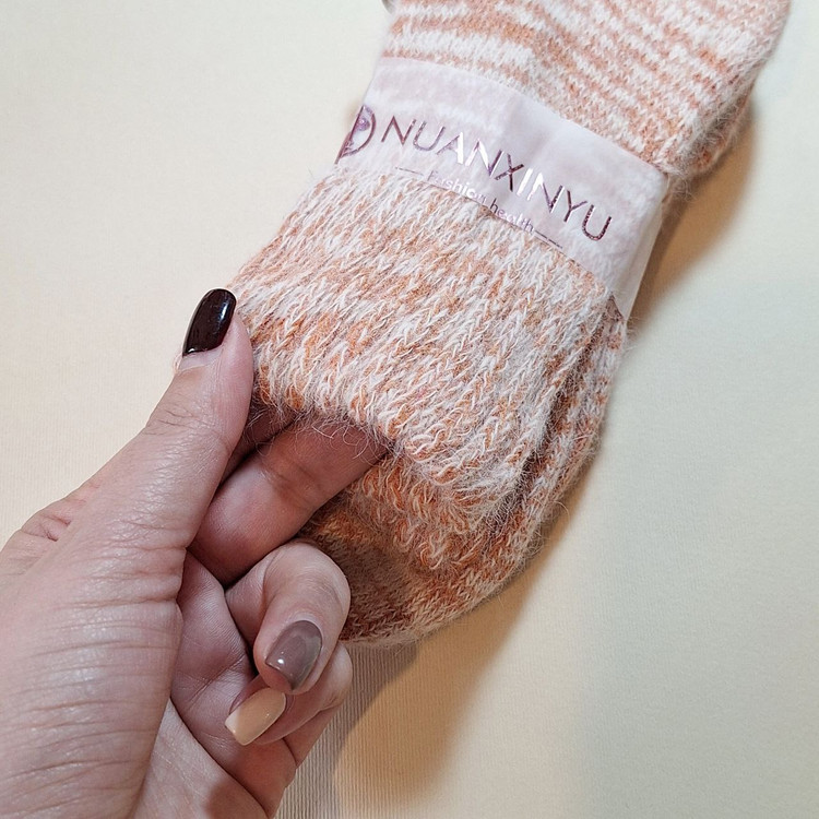 خرید جوراب پشمی خارجی