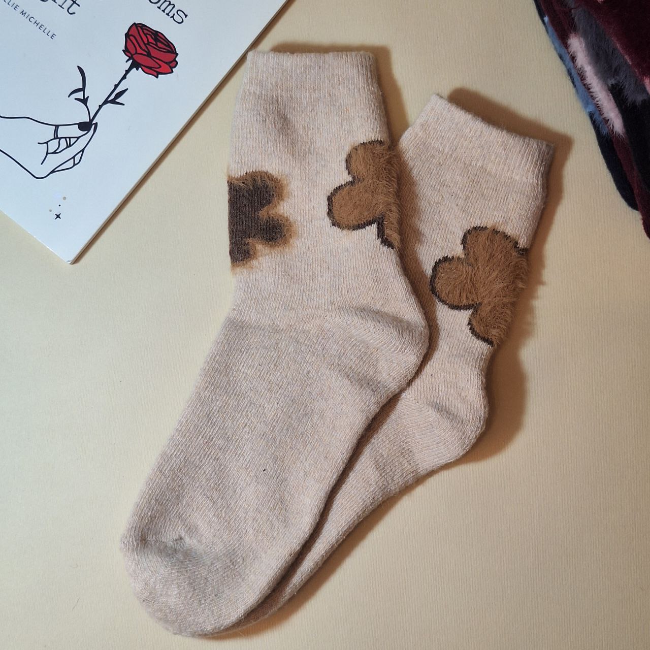 خرید جوراب زمستانی زنانه خارجی