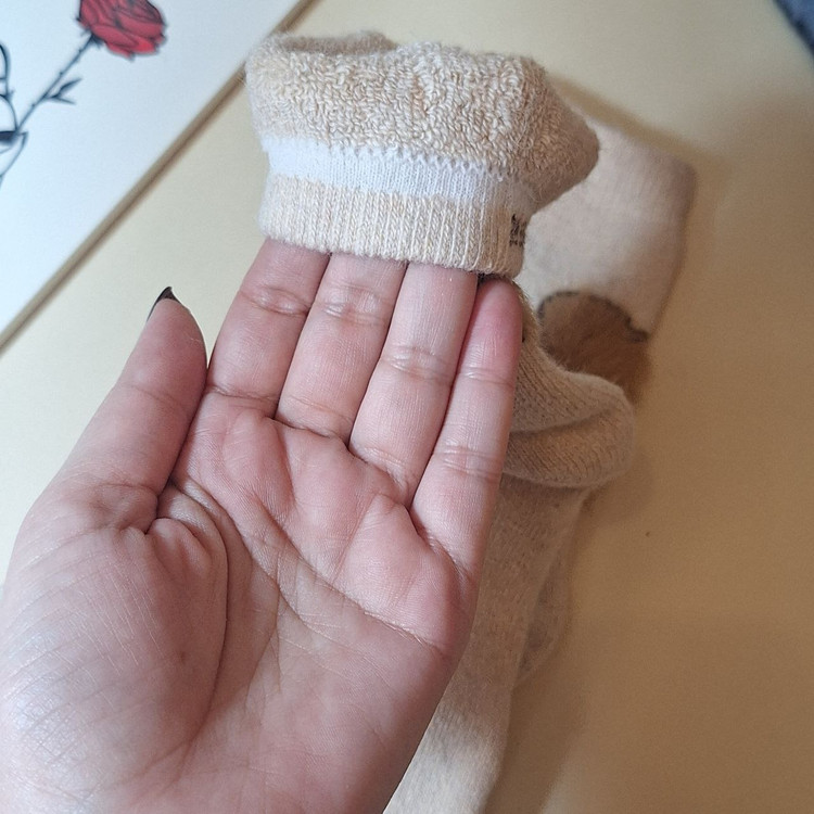 خرید جوراب ساقدار حوله ای زنانه طرحدار