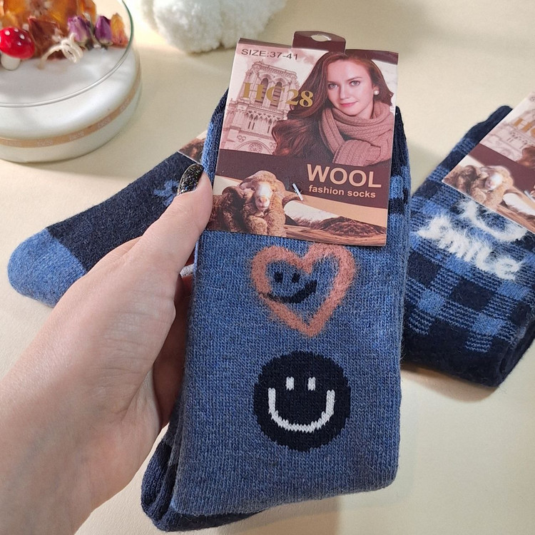 خرید جوراب ساقدار فانتزی زمستانی زنانه