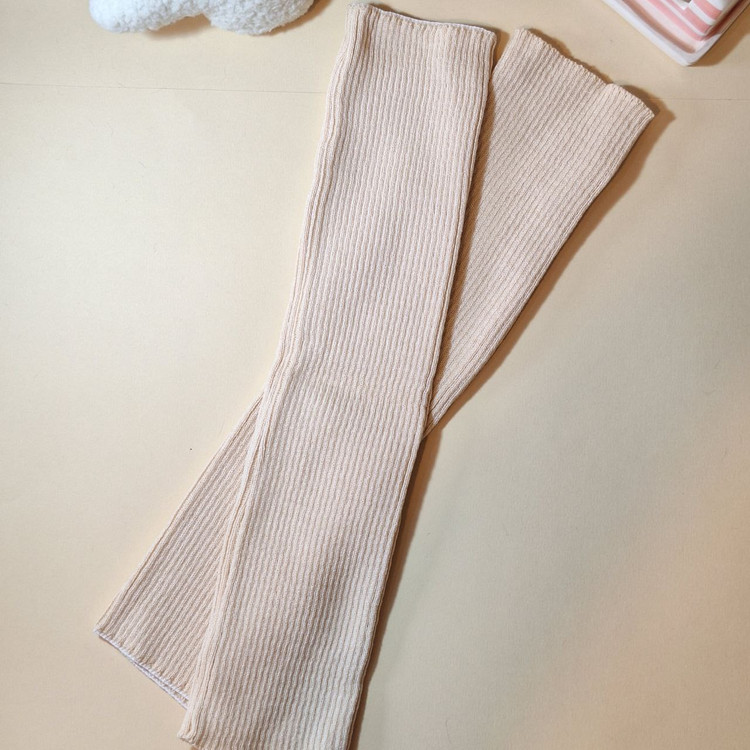 خرید لگ وارمر کرمی