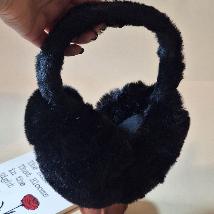 گوشگیر زمستانی وارداتی شیک و راحت