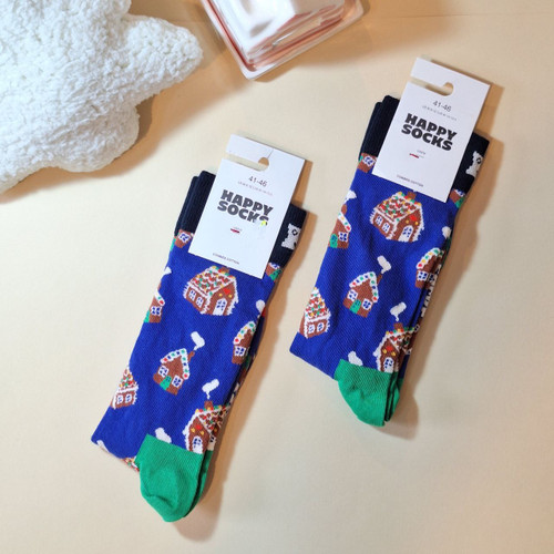 جوراب ساقدار فانتزی مردانه طرح خانه شکلاتی با طراحی خاص و رنگبندی جذاب