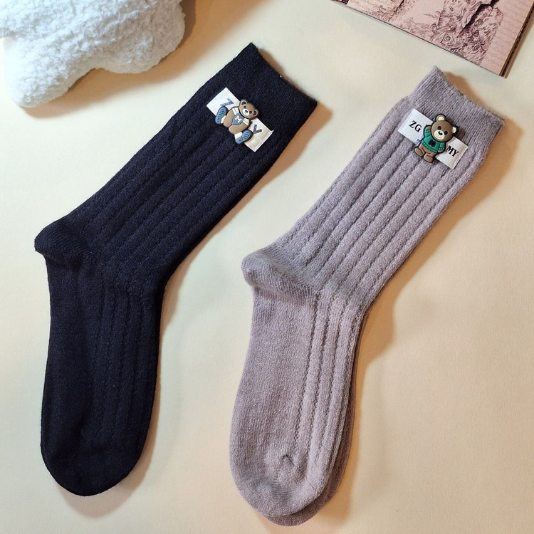 جوراب فانتزی وارداتی تدی با طراحی خاص و متفاوت، مناسب هدیه و خرید آنلاین