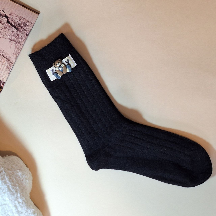 جوراب ساقدار فانتزی تدی ضد حساسیت با طرح خاص و ارسال سریع از فروشگاه اینترنتی