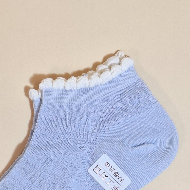 خرید جوراب زنانه لبدالبری وارداتی مناسب فصل گرم با قیمت عالی