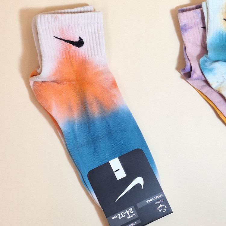 خرید جوراب نیمساق زنانه آبرنگی با کیفیت بالا و قیمت عالی