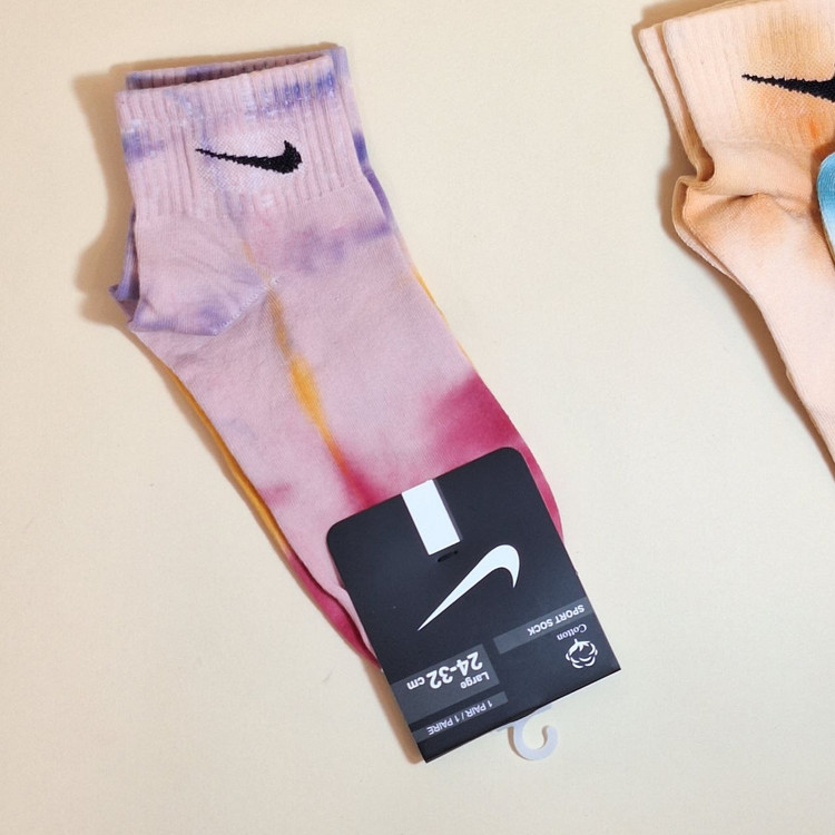 خرید اینترنتی جوراب نیمساق زنانه آبرنگی با تخفیف