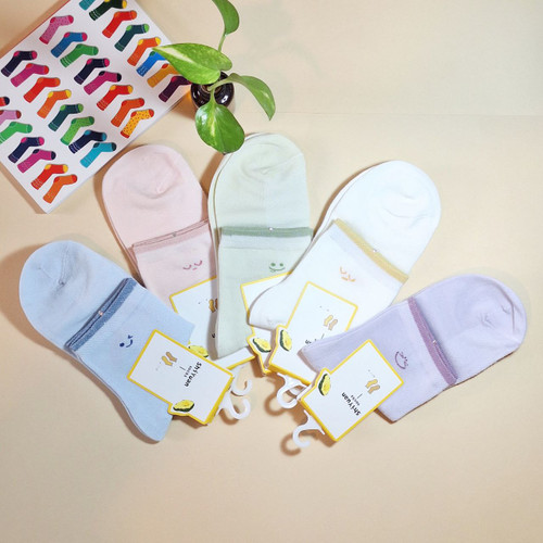 خرید جوراب نیمساق زنانه طرح ایموجی با قیمت مناسب