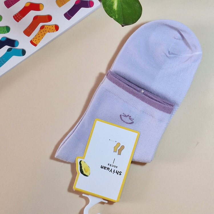 قیمت و خرید جوراب نیمساق زنانه ایموجی مناسب استایل روزمره