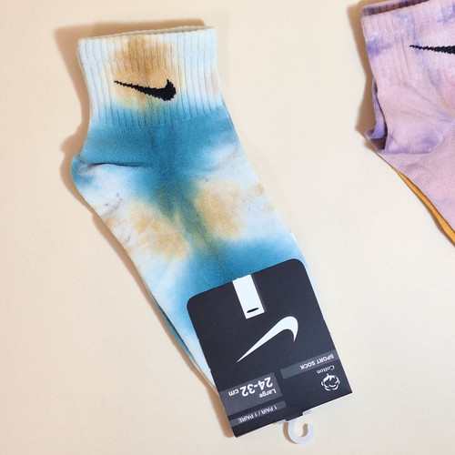 خرید جوراب نیم ساق زنانه آبرنگی