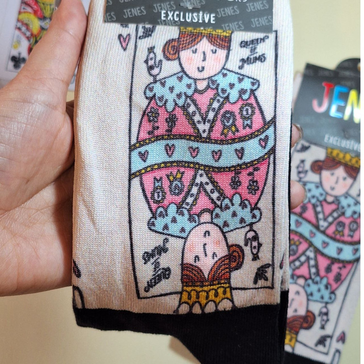 جوراب ساقدار زنانه طرح ملکه مناسب استایل روزانه